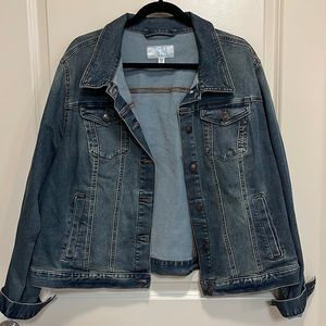 Dark/light wash Jean Jacket